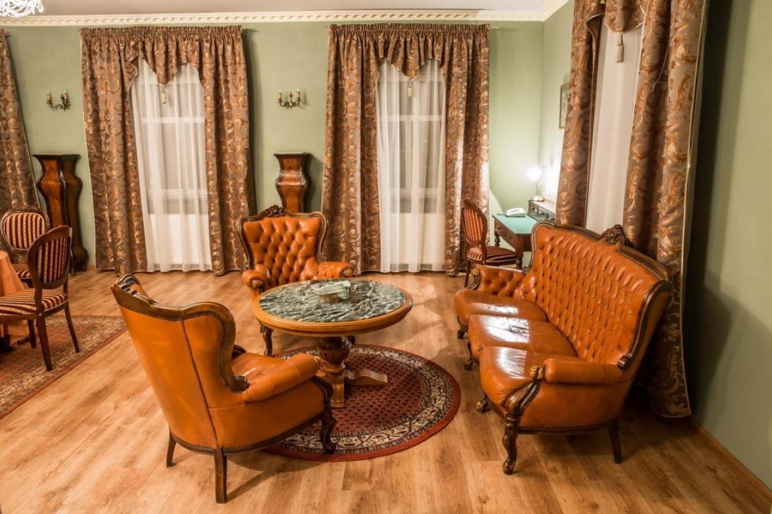 Hotel Napoleon Wroblew  Dış mekan fotoğraf