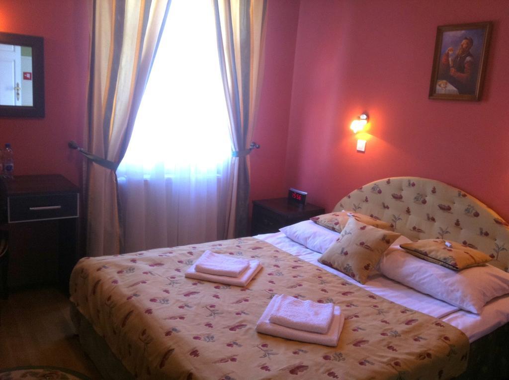Hotel Napoleon Wroblew  Dış mekan fotoğraf