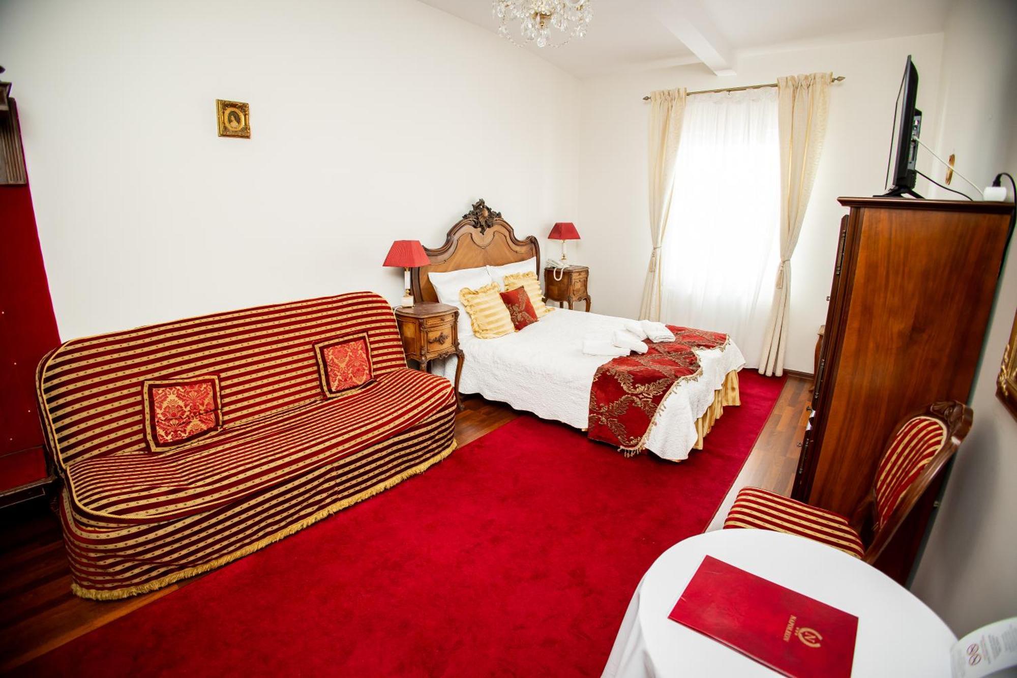 Hotel Napoleon Wroblew  Dış mekan fotoğraf