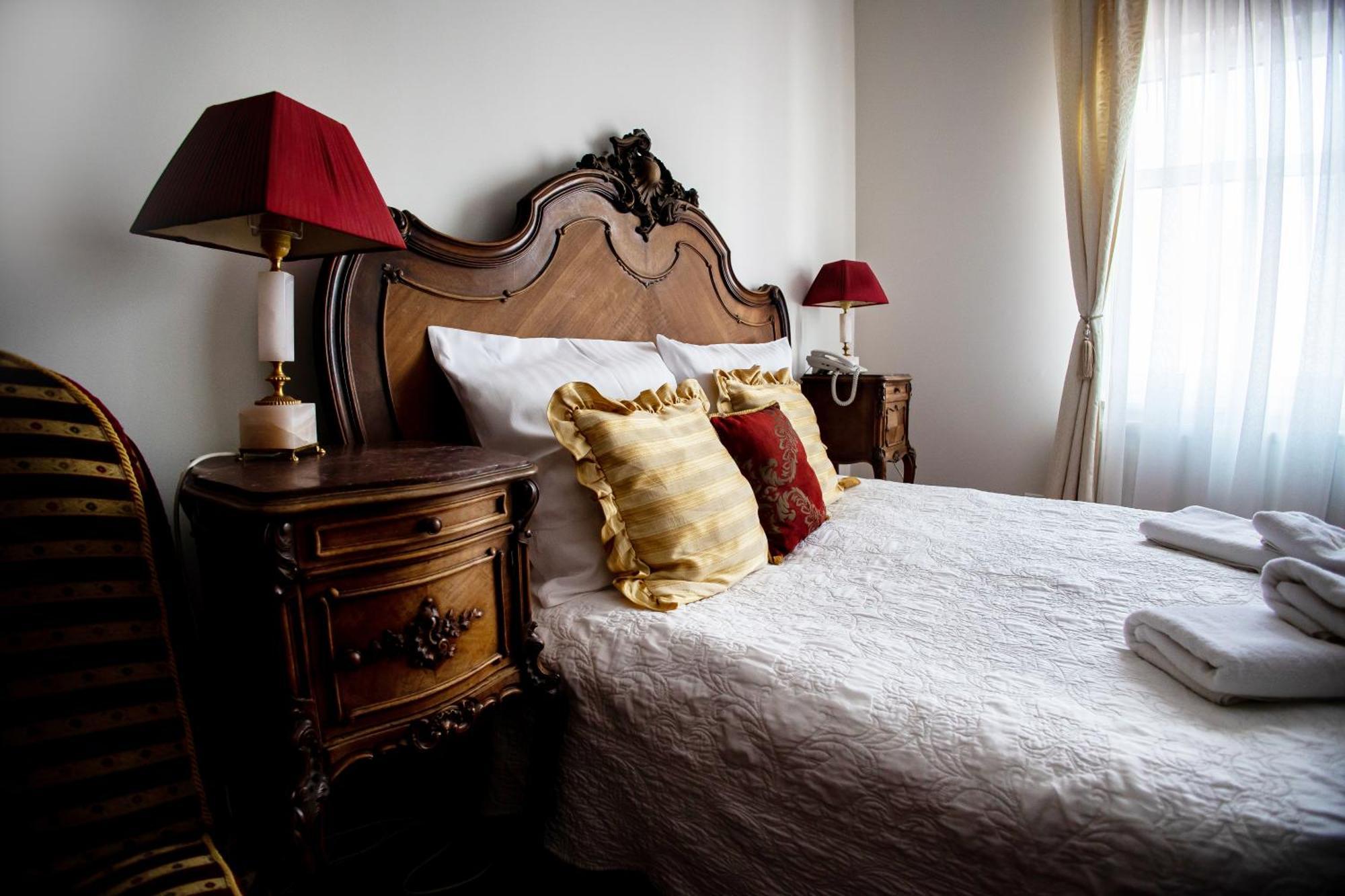 Hotel Napoleon Wroblew  Dış mekan fotoğraf